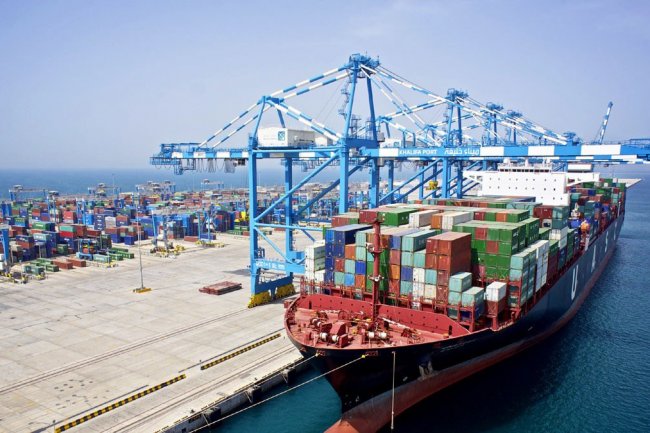 اتحاد غرف الصناعة والتجارة الألمانية: الصادرات ستهبط 15% فى 2020