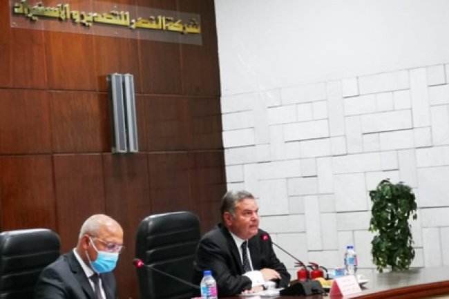 وزيرا قطاع الأعمال والنقل يبحثان مع المجالس التصديرية سبل تعزيز التجارة الخارجية وفتح أسواق جديدة