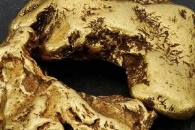 تراجع حاد في واردات أشكال خام الذهب خلال شهر يونيو الماضي