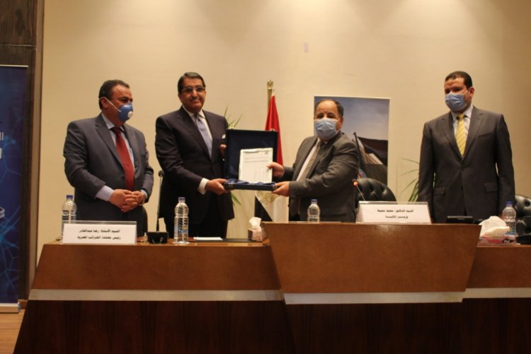مصر من أوائل الدول الرائدة بالشرق الأوسط وأفريقيا فى تطبيق الفاتورة الإلكترونية