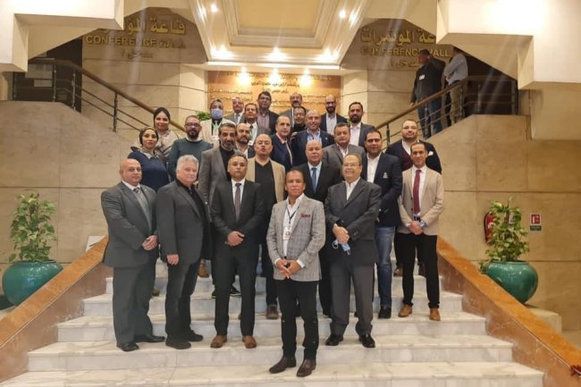 بالتزكية ..أيمن الشيخ رئيسا لشعبة النقل الدولي واللوجستيات بغرفة القاهرة 