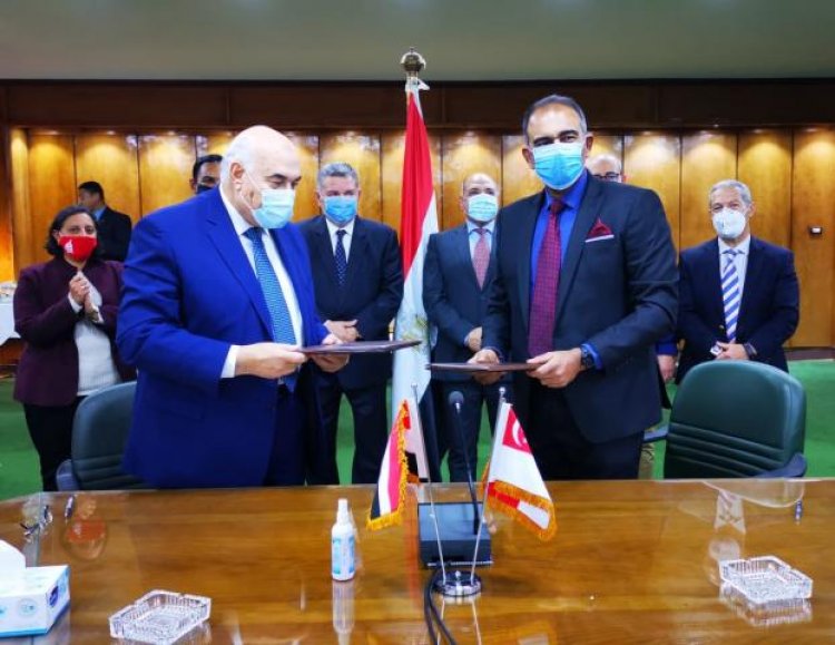 مذكرة تفاهم بين القابضة للغزل وأولام - مصر لدراسة الشراكة في نشاط تجارة وحليج الأقطان 