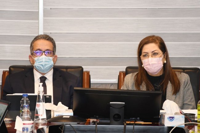 وزيرا " التخطيط " و "السياحة"  يجتمعان لمناقشة عددًا من الملفات المشتركة 