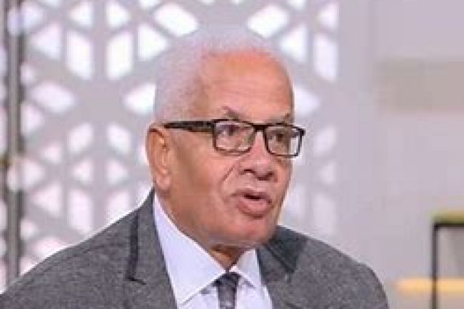 "الشندويلي" : يجب مد حزم تحفيز الإقتصاد لضمان استمرار العمل بالمصانع خلال 2021