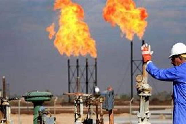 موافقة السعودية علي خفض الإنتاج تدفع أسعار النفط العالمية للإرتفاع 