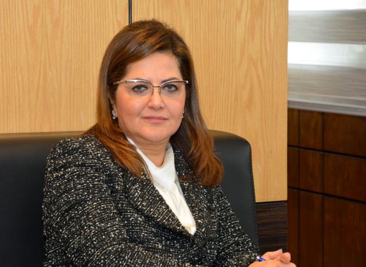 السعيد : تعزيز خطة الطرق والكبارى  لعام 20/2021  بـ 450 مليون جنيه