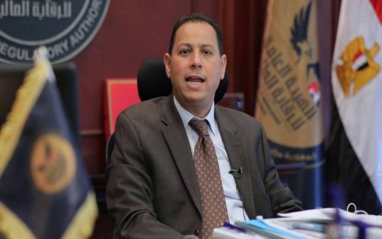 عمران: استهداف تحقيق التحول الرقمي الشامل بجميع الأنشطة المالية غير المصرفية