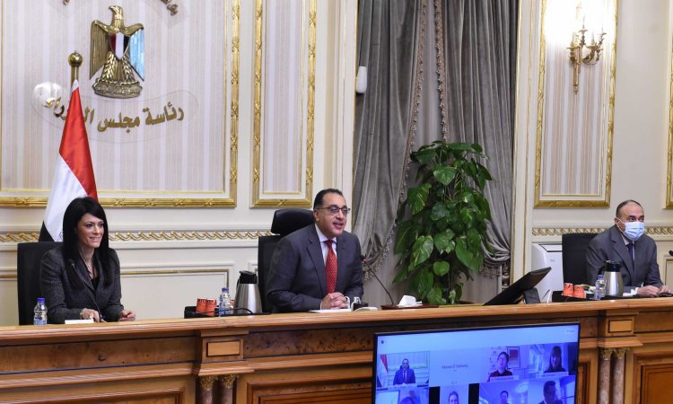 مدبولى: الاعلان عن استراتيجية التعافي الأخضر ونتطلع لدعم البنك الاوربى