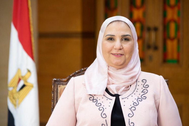 "التضامن" فتح باب الحجز الالكتروني لخطوط المحمول المجانية  