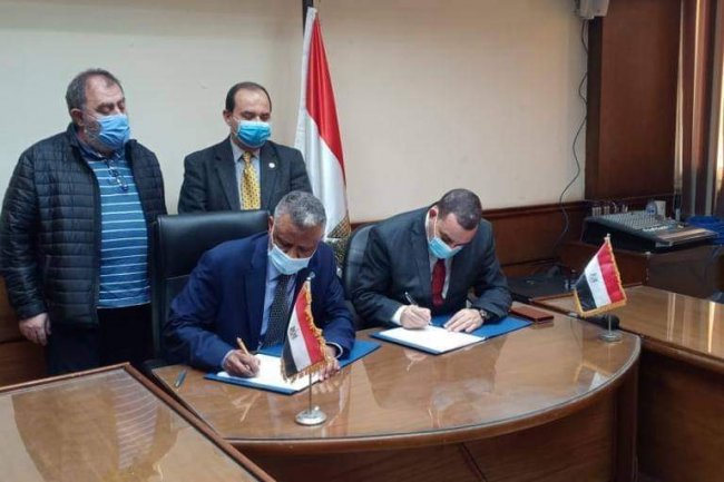 الزراعة والفاو توقعان مشروع لتعزيز الوقاية من الأمراض ذات الأصل الحيواني 