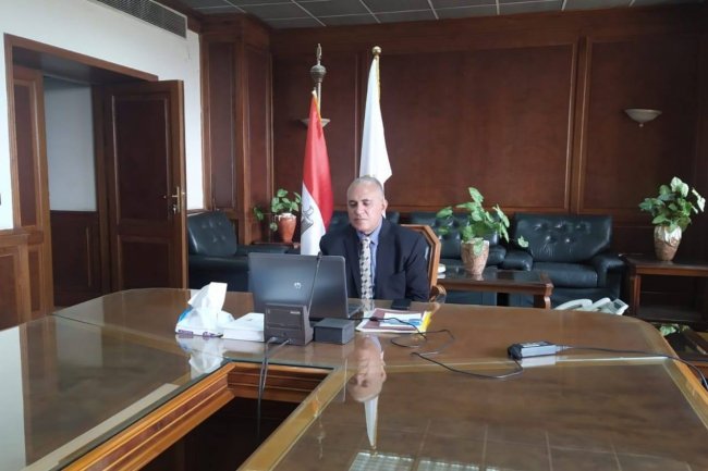 غرامة مالية تصل إلي 10 آلاف جنيه والإحالة للنيابة العامة عقوبة علي إلقاء القمامة بالمجاري المائية