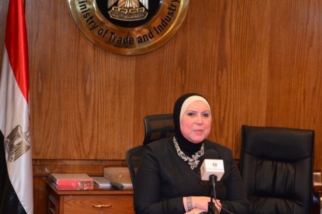 تكليف  "تحديث الصناعة" بحصر كافة الطاقات الإنتاجية بالمصانع   لمشاركتها في مبادرة "حياه كريمة"