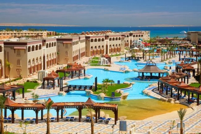  إغلاق إداري لمنشأتين فندقيتين و 6 منشآت سياحية