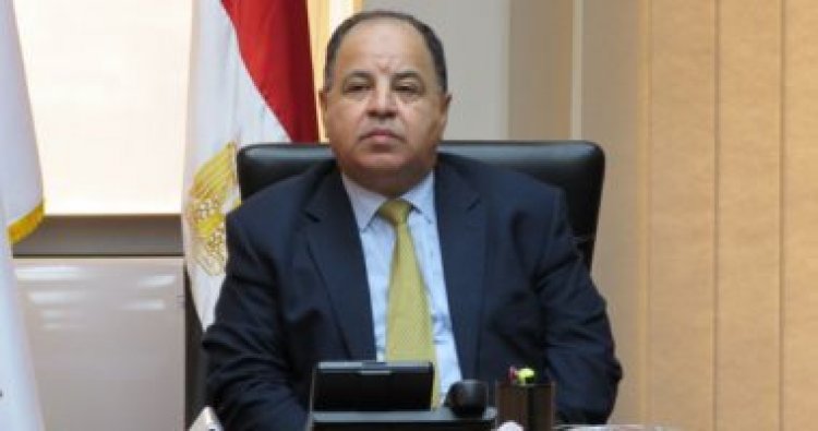 المالية : تييسير اجراءات انضمام المستوردين والمستخلصين لنظام التسجيل المسبق للشاحنات