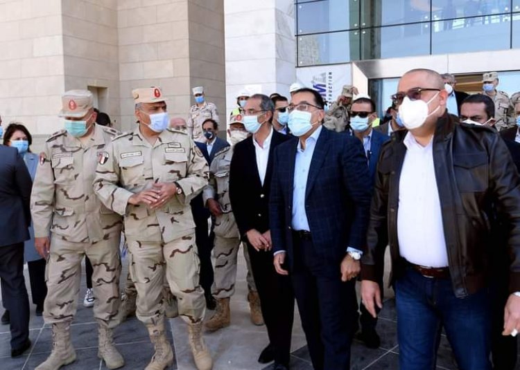 رئيس الوزراء فى جولة بالعاصمة الإدارية الجديدة لمتابعة موقف تنفيذ المشروعات