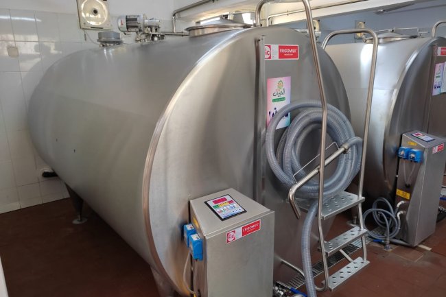 "القصير" مركز تجميع ألبان أبو قرقاص نموذج يحتذي به للقطاع الخاص 