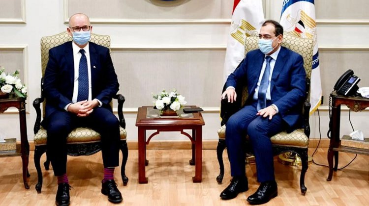 مباحثات مصرية كندية فى مجالات البترول والغاز والتعدين