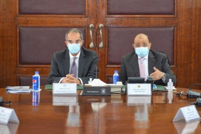  التعاون بين وزارتا "الاتصالات " و  " التنمية المحلية" ضمن  مبادرة " حياة كريمة " 