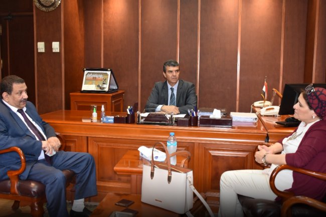 "غرفة الجيزة " تقيم ملتقى لتوظيف الشباب بمشاركة شركات أكتوبر وأبو رواش 