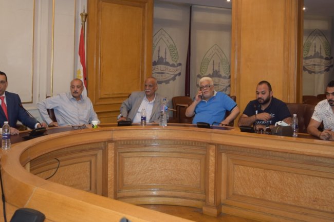 شعبة القاهرة" ترفع مذكرة عاجلة لرئيس اتحاد الغرف التجارية بمقترحات مدابغ الإسكندرية