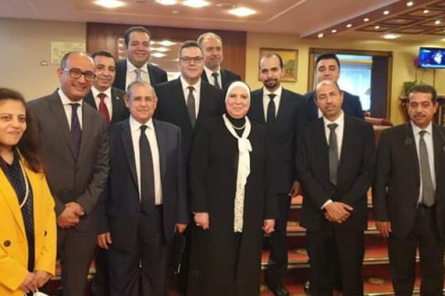 جامع تبحث مع عدد من الشركات الروسية تعزيز استثماراتها فى السوق المصرى