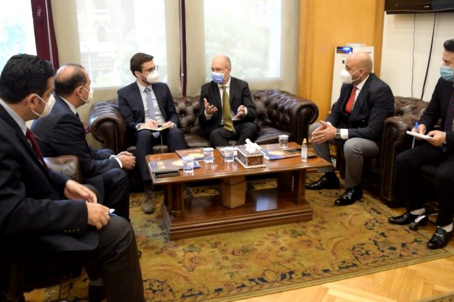 مباحثات بين غرفة القاهرة وسفارة المجر لزيادة حجم التبادل التجاري والاستثماري المصري المجري