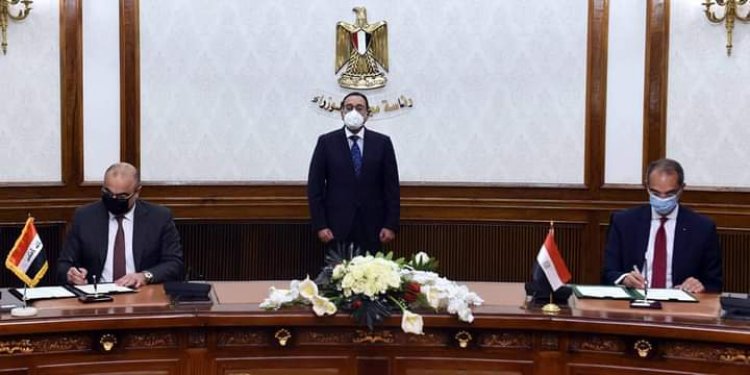 توقيع مذكرة تفاهم بين مصر والعراق في مجال الإتصالات