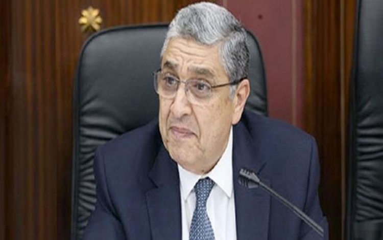 1,5 مليار جنيه لتطوير شبكات توزيع الكهرباء بقطاع أسوان من يوليو 2014 حتى 2021