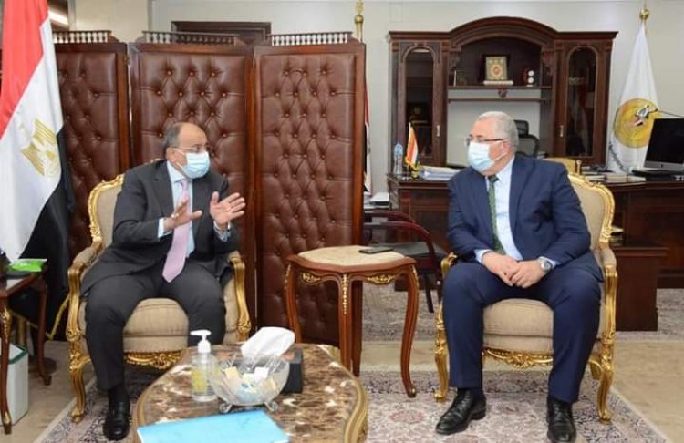 وزيرا التنمية المحلية والزراعة يستعرضان معدلات تنفيذ المشروع القومي لتطوير  المجازر