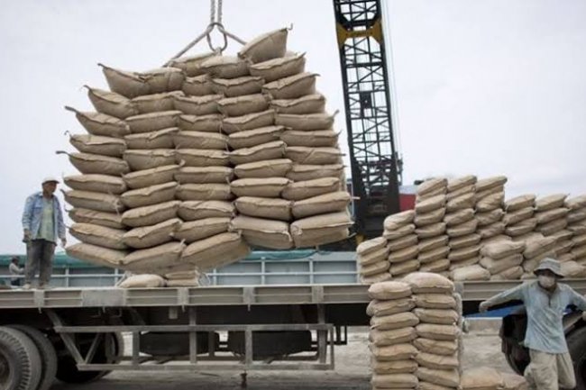 «لافارچ مصر»  تتعاون مع «الوكالة الألمانية GIZ  » لتعزيز الدمج في صناعة الأسمنت