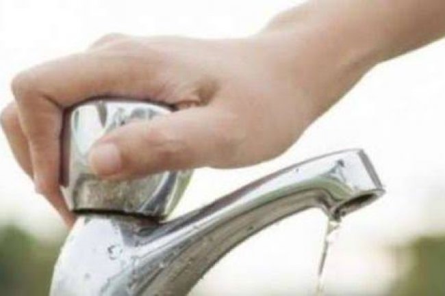 غدا الـ4 مساءً .. قطع المياه ببعض المناطق بالجيزة لأعمال تحويل مسار خط مياه