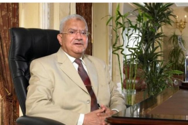 وفاة رجل التجارة والصناعة الحاج محمود العربي