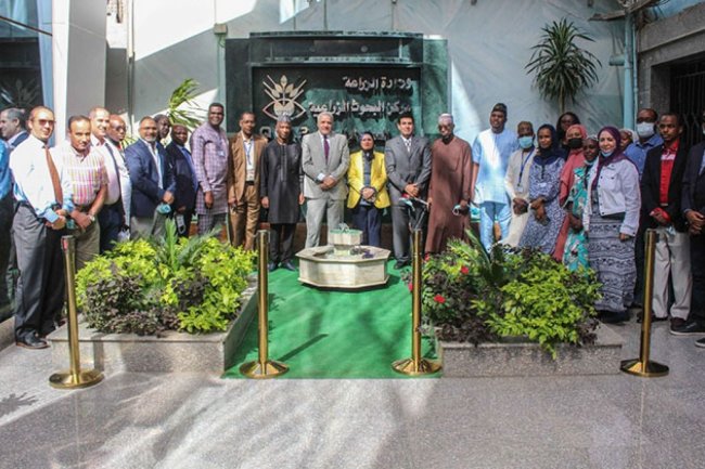 "الزراعة": وفد علمي من دولة نيجيريا يتفقد اقسام المعمل المركزي لتحليل متبقيات المبيدات