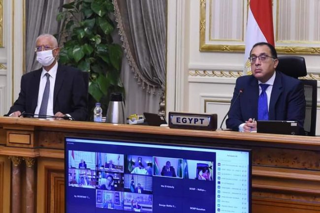 رئيس الوزراء يشارك في اجتماع هيئة مكتب الإتحاد الأفريقي