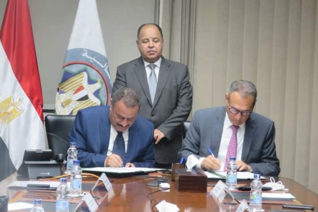 بروتوكول تعاون بين «الضرائب» و«اتحاد بنوك مصر» للانضمام إلى «الفاتورة الإلكترونية»