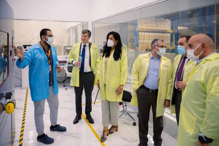 اقتصادية قناة السويس تستقبل السفير البلجيكي لبحث الفرص الاستثمارية