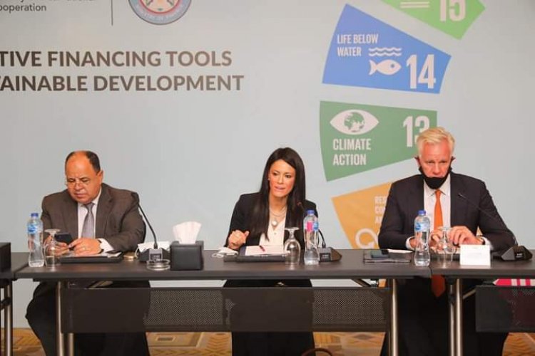 «المشاط»  تعقد جلسة مباحثات موسعة مع نائب رئيس سيتى بنك