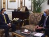 رئيس الوزراء يستعرض مع محافظ البنك المركزي ملفات العمل المشتركة