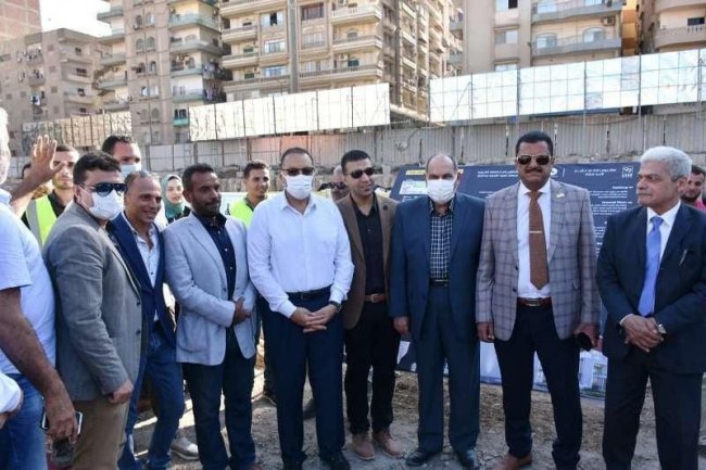 إنشاء سوق تجاري لضم تجار الذهب في مكان واحد بالمنطقة اللوجستية