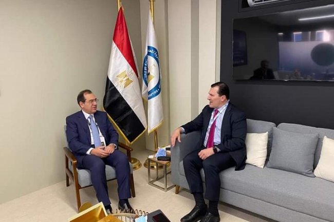 «الملا» يعقد سلسلة من اللقاءات والمباحثات الثنائية مع عدد من قيادات منظمات الطاقة الدولية 