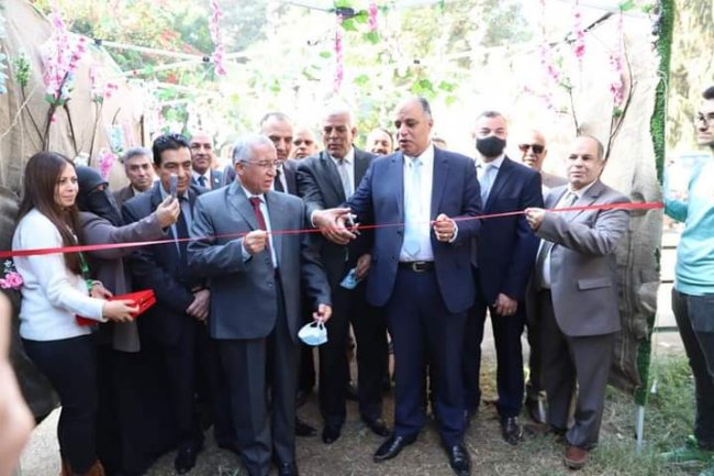 افتتاح مهرجان العسل المصري في نسخته الثالثة بحديقة الاورمان  