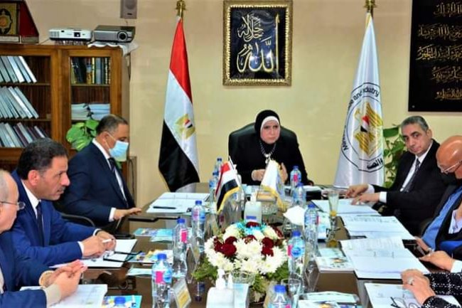 التجارة: تعديل مقابل خدمات الشحن والتفريغ بميناء سفاجا