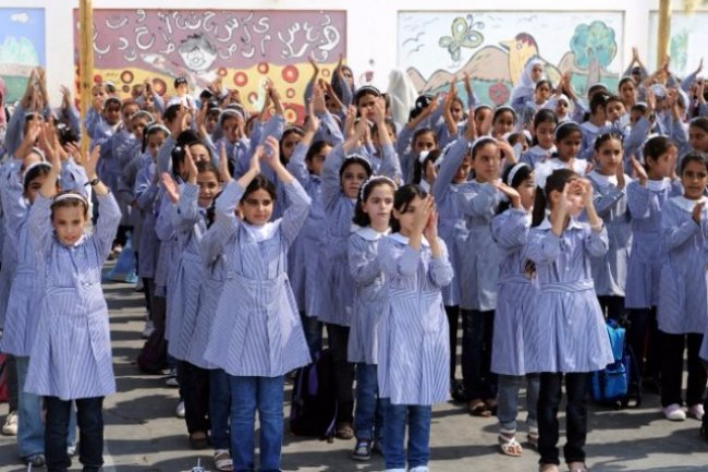 «حماية المنافسة» يستمر في مواجهة مخالفات «الزي المدرسي»