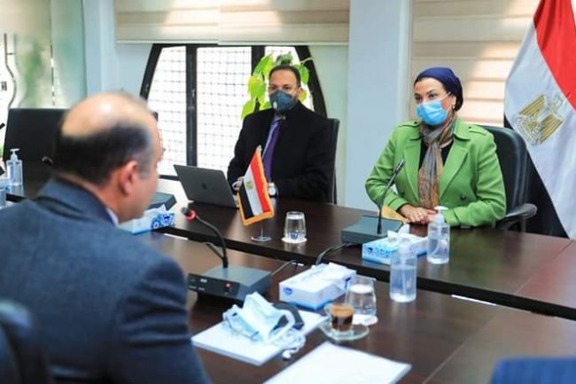 «فؤاد» تناقش مساهمات البورصة فى التصدى لآثار التغيرات المناخية