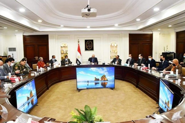 وزير الإسكان يترأس اللجنة الوطنية لمتابعة مشروع تطوير موقع التجلى الأعظم  بسانت كاترين