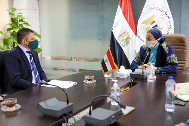 وزيرة البيئة تناقش مع "بيكر هيوز العالمية للطاقة" سبل التعاون في مجال تكنولوجيا الوقود المتوافقة بيئيا 