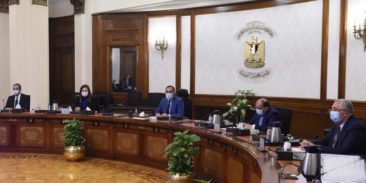 رئيس الوزراء يتابع الموقف التنفيذي لجهود رصد التغيرات المكانية والتعديات على الأراضي الزراعية