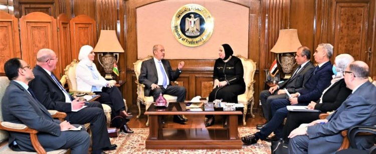 وزيرة التجارة والصناعة ونظيرها الأردنى يبحثان سبل تنمية وتطوير العلاقات الاقتصادية بين القاهرة وعمان