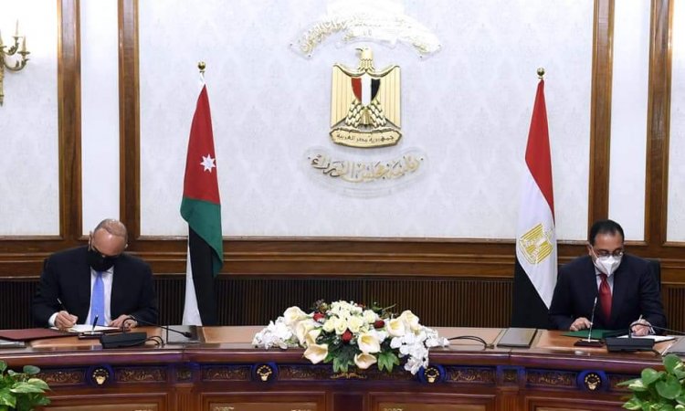 الحكومة توقع عدد من مذكرات التفاهم خلال اللجنة العليا المصرية – الأردنية المشتركة 