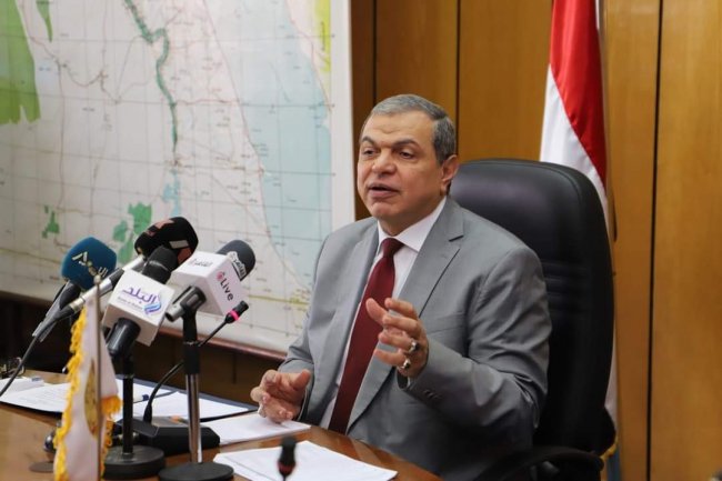 القوي العاملة :صرف 2.3 مليون جنيه للعمالة غير المنتظمة وتعيين 5554 من شباب الخريجين بالشرقية